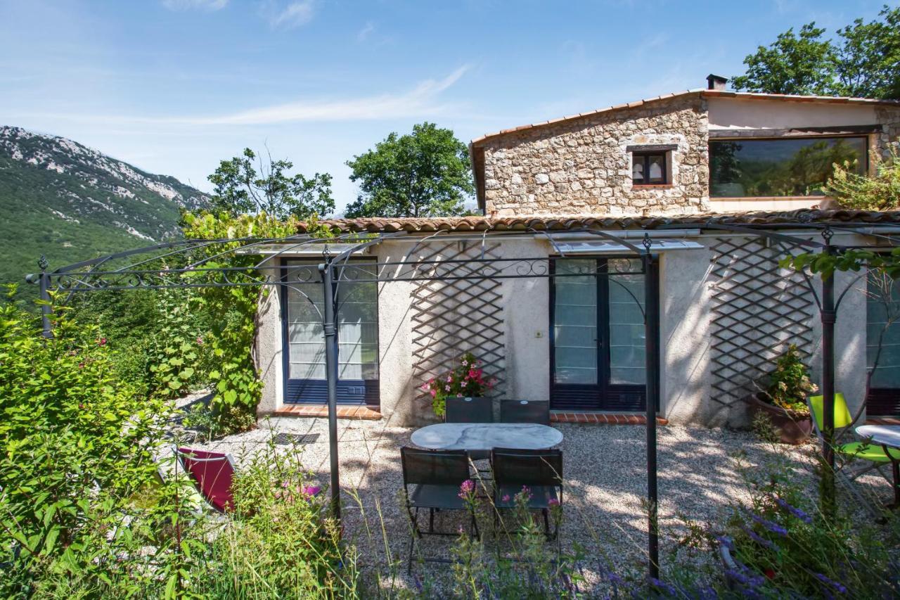 Chambre D'Hotes La Cascade Courmes Εξωτερικό φωτογραφία